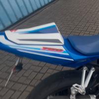 Suzuki GSX R 750 coprisella passeggero monoposto