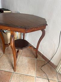 Tavolo antico in legno