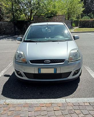 Ford Fiesta 1.2 GPL 5p Titanium 2007 NuovaFrizione