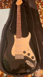 Chitarra elettrica Squier STRAT