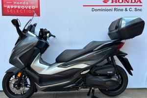 Honda Forza 350 Deluxe