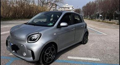 Smart EQ forfour