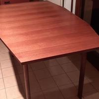 Tavolo da cucina in legno allungabile + 6 sedie