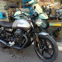 Moto Guzzi V7 IV MTO GUZZI V7 STONE E5 '24