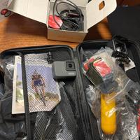 GoPro HERO 7 Silver + kit accessori completo