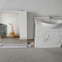 mobiletto bagno lavandino specchiera
