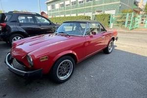 FIAT - 124 Spider