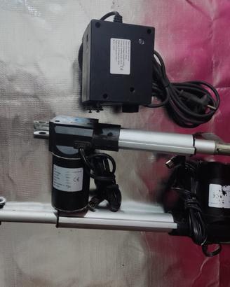 Attuatore lineare a 24V con trasformare
