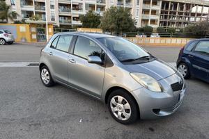 Toyota Yaris 999benzina
