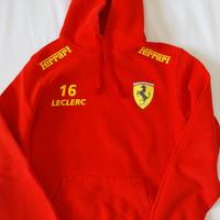 Felpa invernale ragazzo con scritta Ferrari