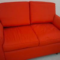 divano e comodini d'epoca