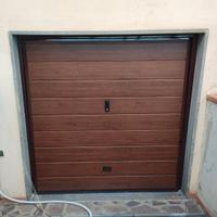 Bandone basculante del garage