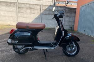 Vespa Px