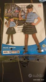 Carnevale, vestito polizziotta