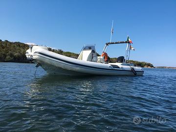 Gommone Nautica Led GS 680 XL / Mercury 200