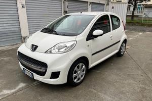 Peugeot 107 1.0 68CV 5p. Plaisir