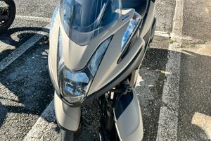 Yamaha 125,anno aprile 2023 10000 km originali