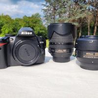 Reflex Nikon D3000 con 18-105 e 35mm