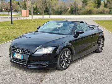 AUDI TT CABRIO 2.0TURBO