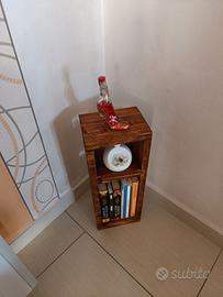 Mini libreria a colonna