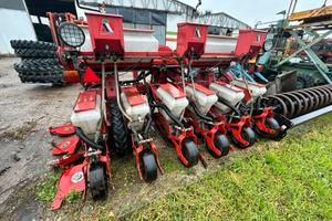 Seminatrice Agricola italiana