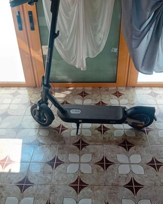 Monopattino elettrico xiaomi 5 pro