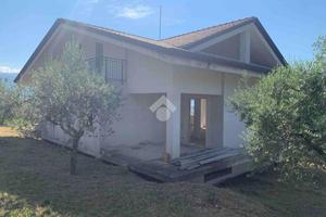 VILLA SINGOLA A ALATRI