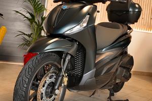 Piaggio Beverly S 300 hpe