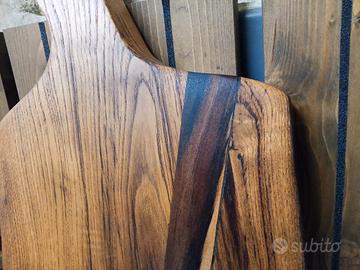 TAGLIERE ROVERE CON INTARSI in NOCE