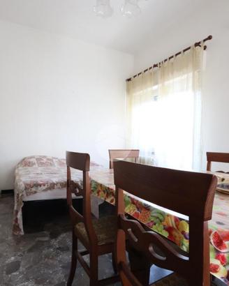 3 LOCALI A TORTORETO