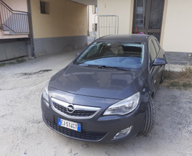 Opel Astra j 1.4 turbo Gpl