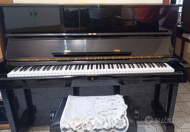 Pianoforte verticale acustico