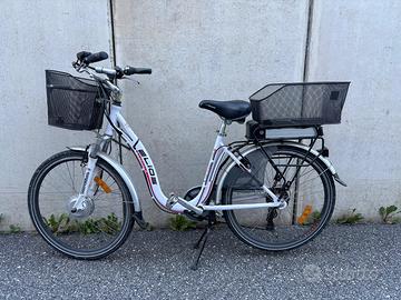 Bicicletta "Elios Blucycle" elettrica da donna