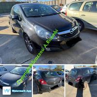 Opel Corsa anno 2008 per ricambi Fi