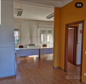 Negozio+appartamento a Porto Viro (RO)