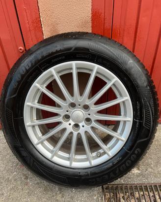 Set 4 ruote 18’ originali EVOQUE + goodyear 4S
