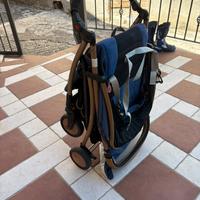 Passeggino leggero baciuzzi pari al nuovo