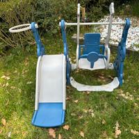 Scivolo, altalena per bambini