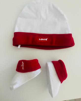 Cappellino e scarpette L evis