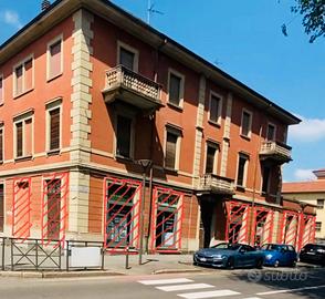 Locale commerciale tortona centro