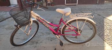 Bicicletta ragazza