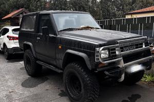 Nissan Patrol K160 autocarro