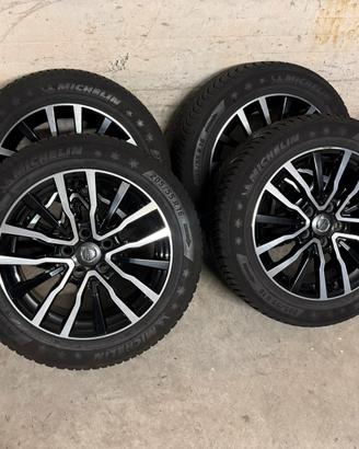 Cerchi in lega originali Volvo 16 gomme invernali