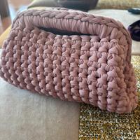Clutch bag rosa beige fatta a mano