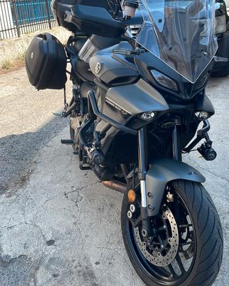 Tracer 900