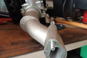 Carburatore phbl 24 completo di collettore