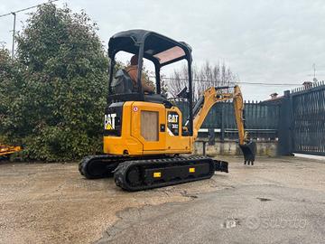 E288- ESCAVATORE CATERPILLAR 302CR 17 Q ALARGABILE