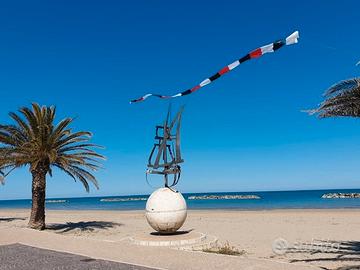 Appartamento sul Mare con ombrellone e lettini