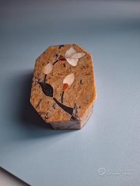 scatolina in pietra ollare vintage 