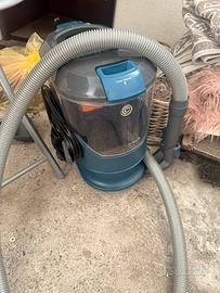 Macchina per pulire divani